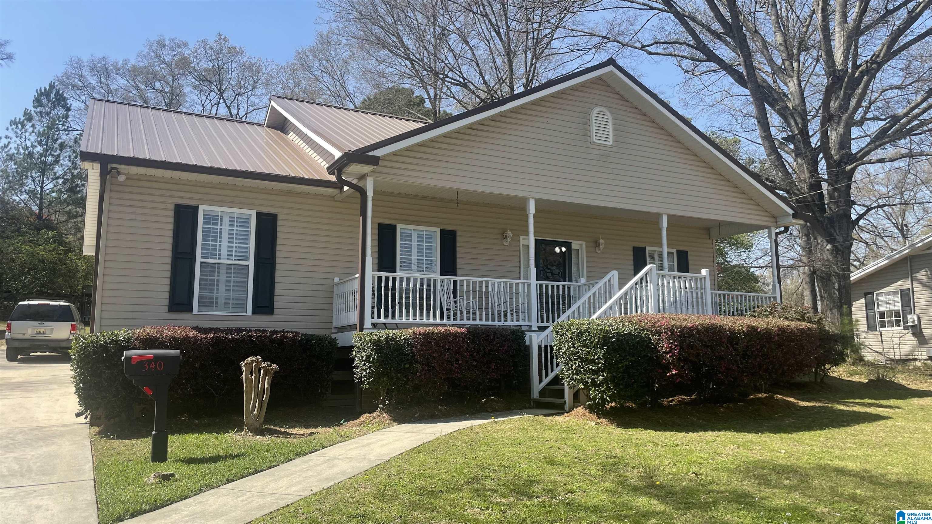 340 10th Street Southwest Alabaster, AL 35007 - Photo 1 of 6