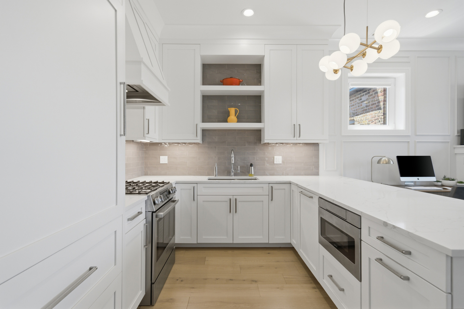 1145 West Addison Street, Unit 3 Chicago, IL 60613 - Photo 5 of 25