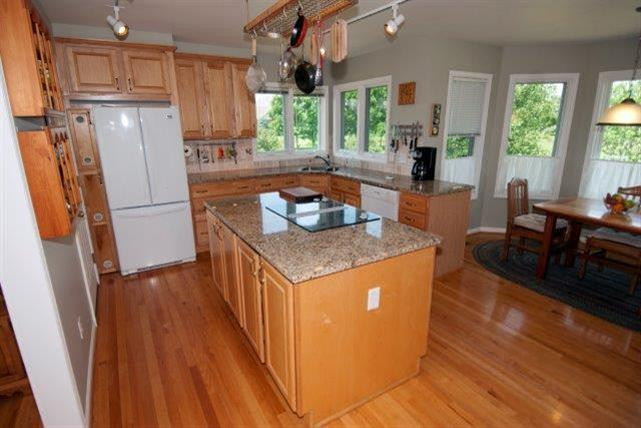 5225 Gregory Road Dexter, MI 48130 - Photo 9 of 38 Photo 9