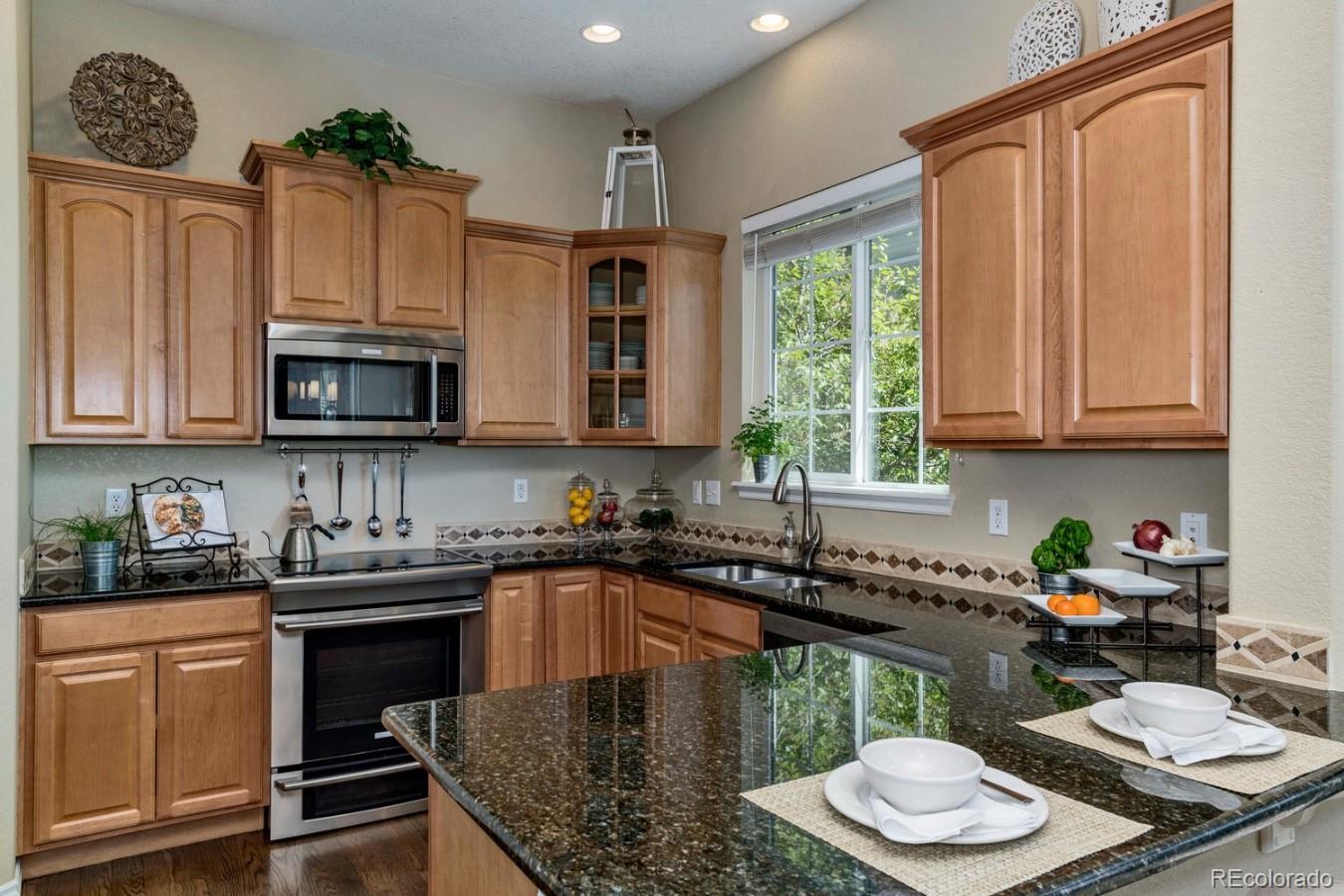 5286 Fullerton Lane Highlands Ranch, CO 80130 - Photo 11 of 31 Gallery Image 11