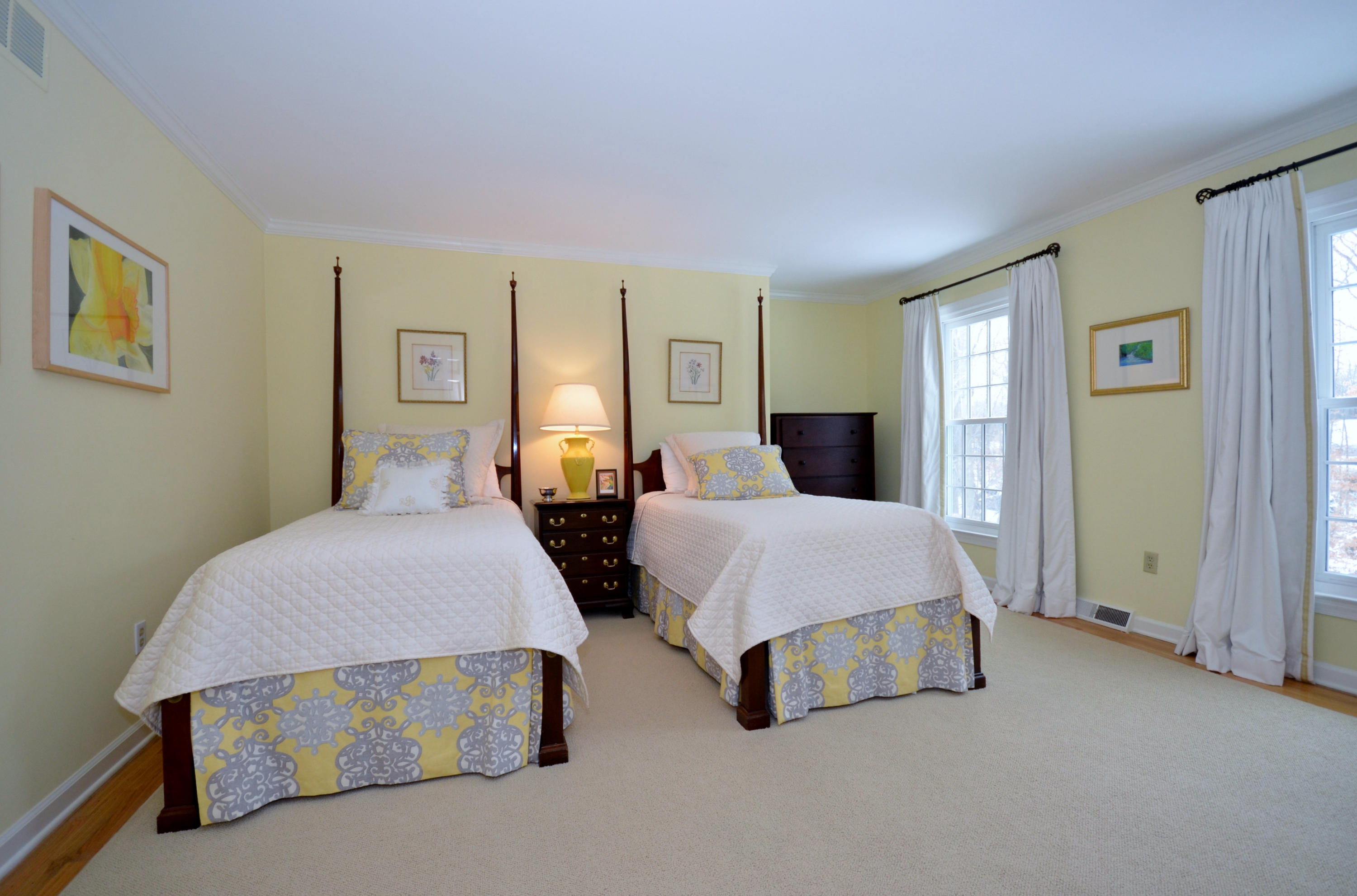 711 Hollow Tree Ridge Road Darien, CT 06820 - Photo 17 of 27 a bedroom with bed and window