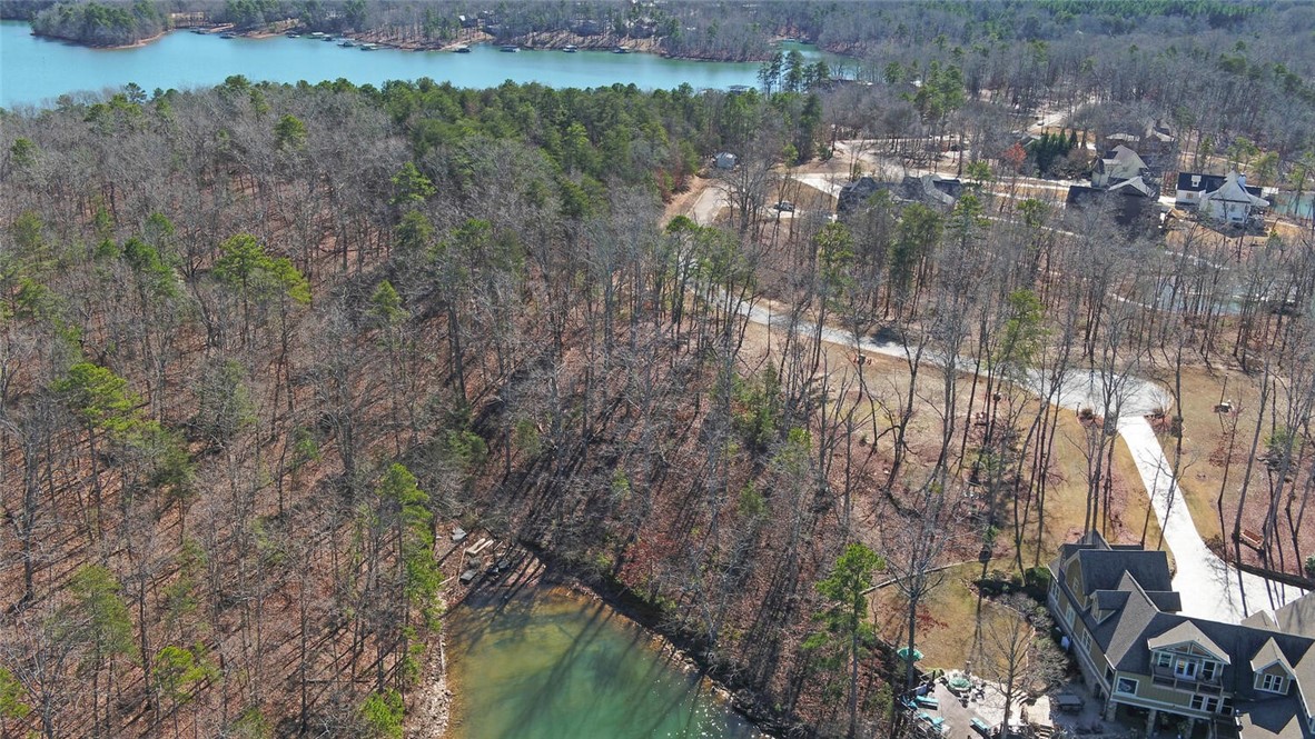 132 Crawford Ferry Point Road Hartwell, GA 30643 - Photo 2 of 11 Gallery Image 2