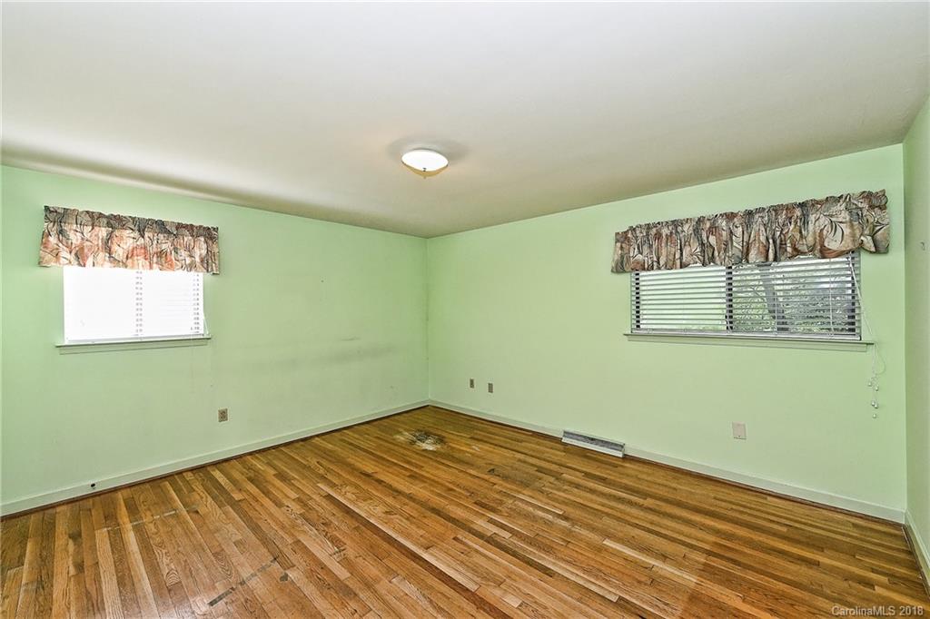 3612 Huckleberry Road Charlotte, NC 28210 - Photo 11 of 30 Gallery Image 11