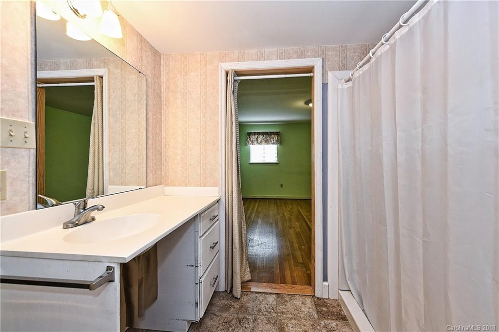 3612 Huckleberry Road Charlotte, NC 28210 - Photo 13 of 30 Gallery Image 13