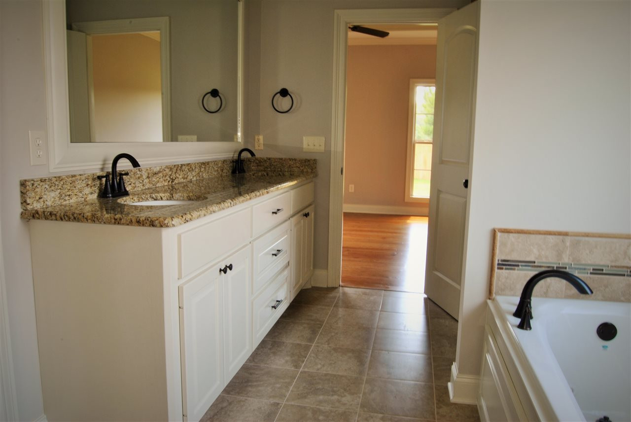 1962 East Ridge Circle Madison, MS 39110 - Photo 6 of 10 Photo 6