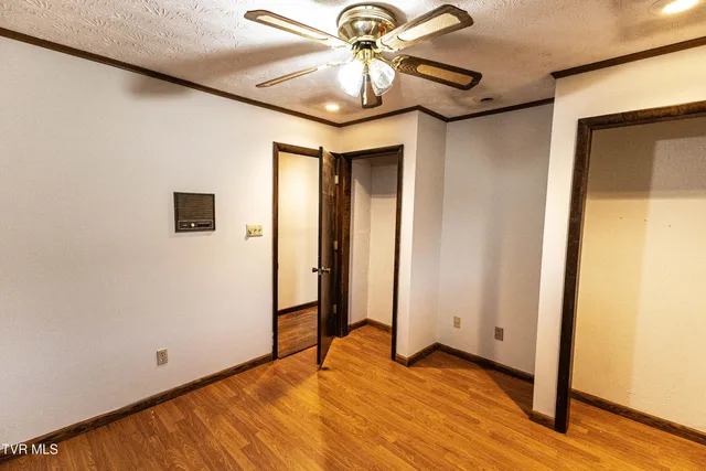 $249,000 | 316 Shawnee Avenue West, Big Stone Gap, VA 24219