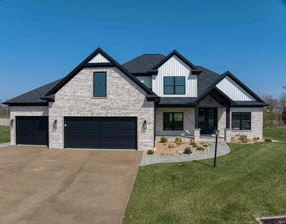 $695,000 | 2086 Chadwick Drive, Newburgh, IN 47630