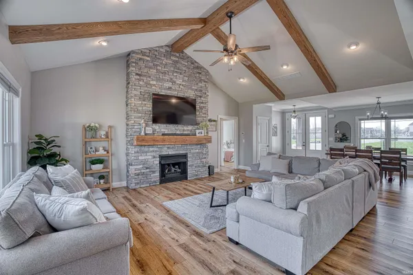 $695,000 | 2086 Chadwick Drive, Newburgh, IN 47630