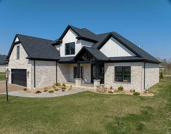 $695,000 | 2086 Chadwick Drive, Newburgh, IN 47630