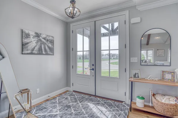 $695,000 | 2086 Chadwick Drive, Newburgh, IN 47630