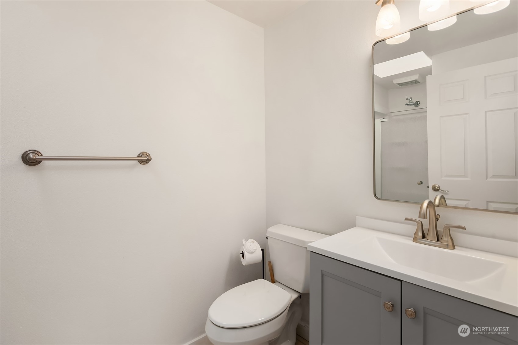 8429 Northeast 177th Street Bothell, WA 98011 - Photo 25 of 30 Gallery Image 25