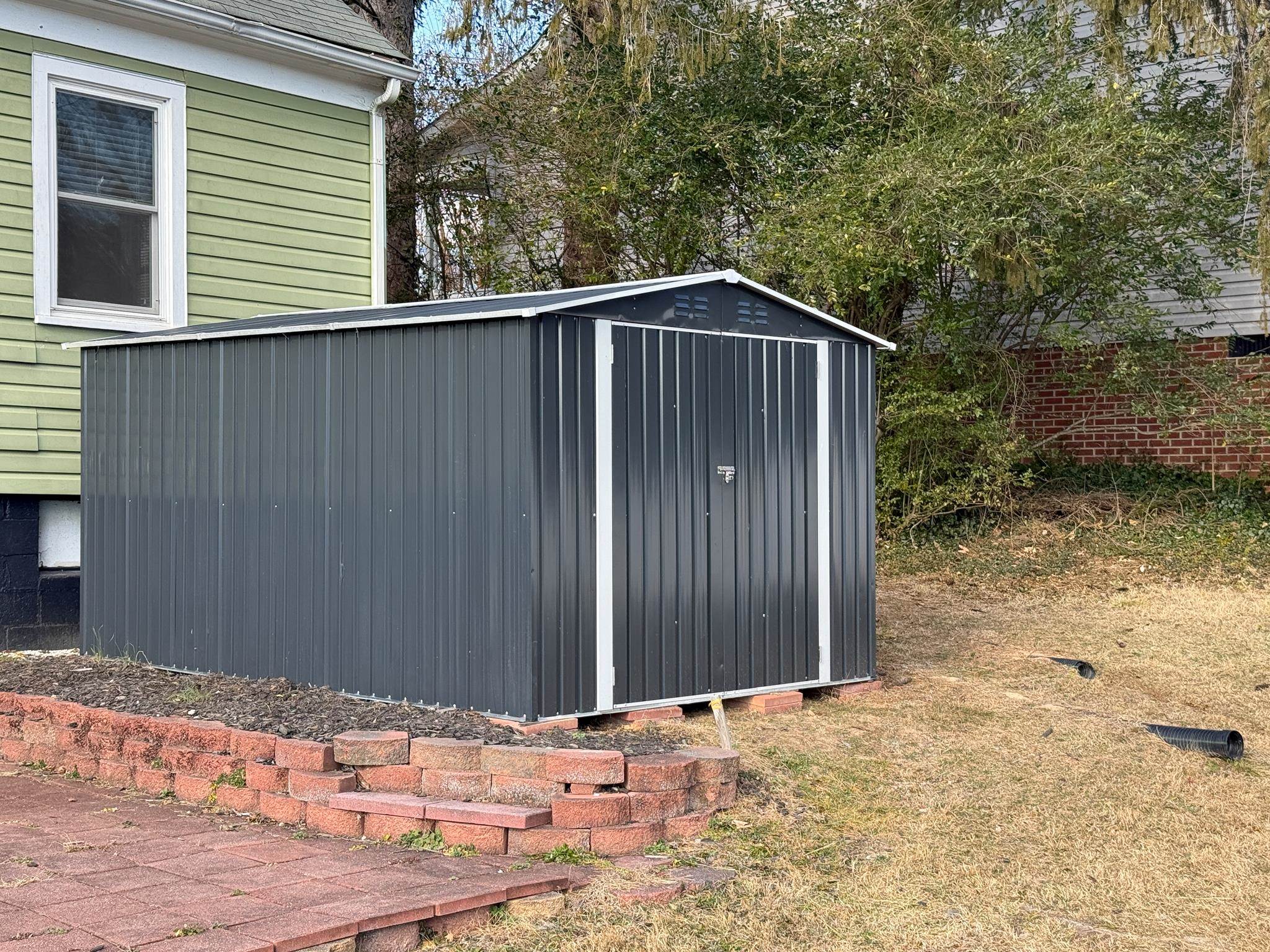 703 Monroe Street Staunton, VA 24401 - Photo 6 of 21 a backyard of a house