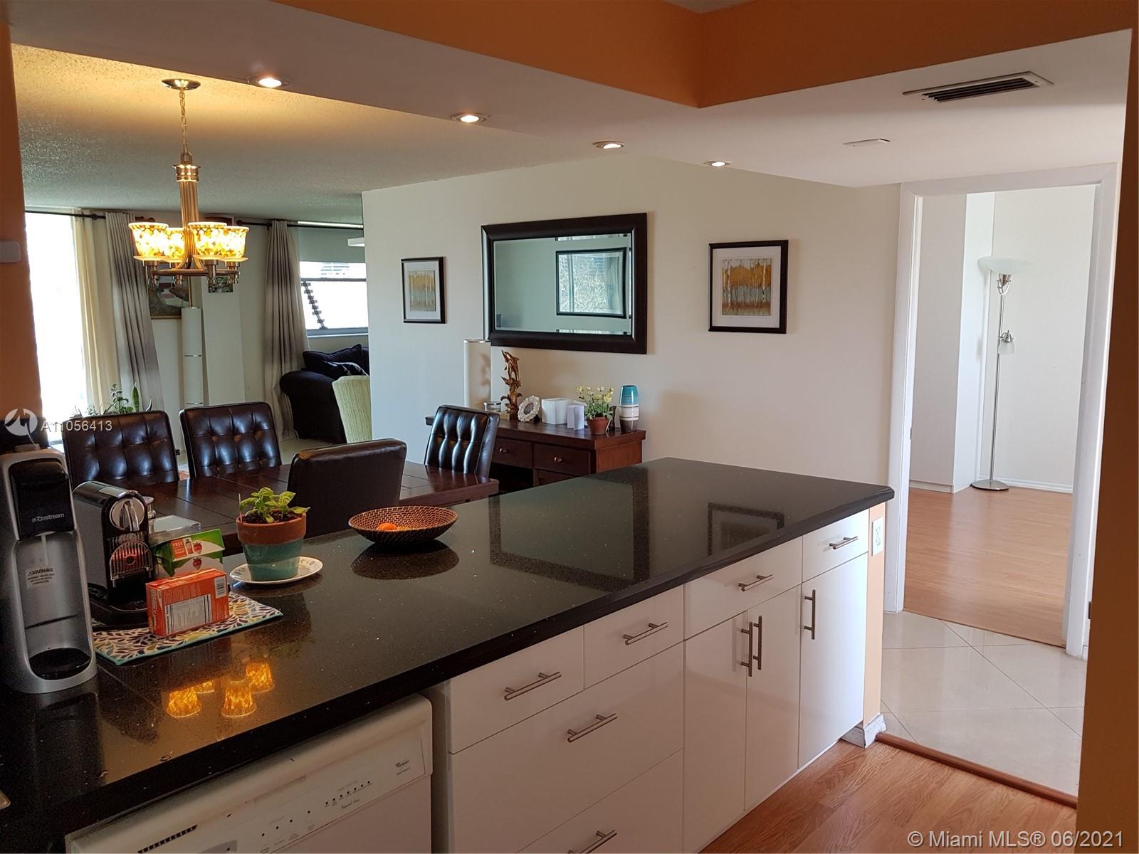 Boca Teeca Boca Raton, FL 33487 - Photo 2 of 24