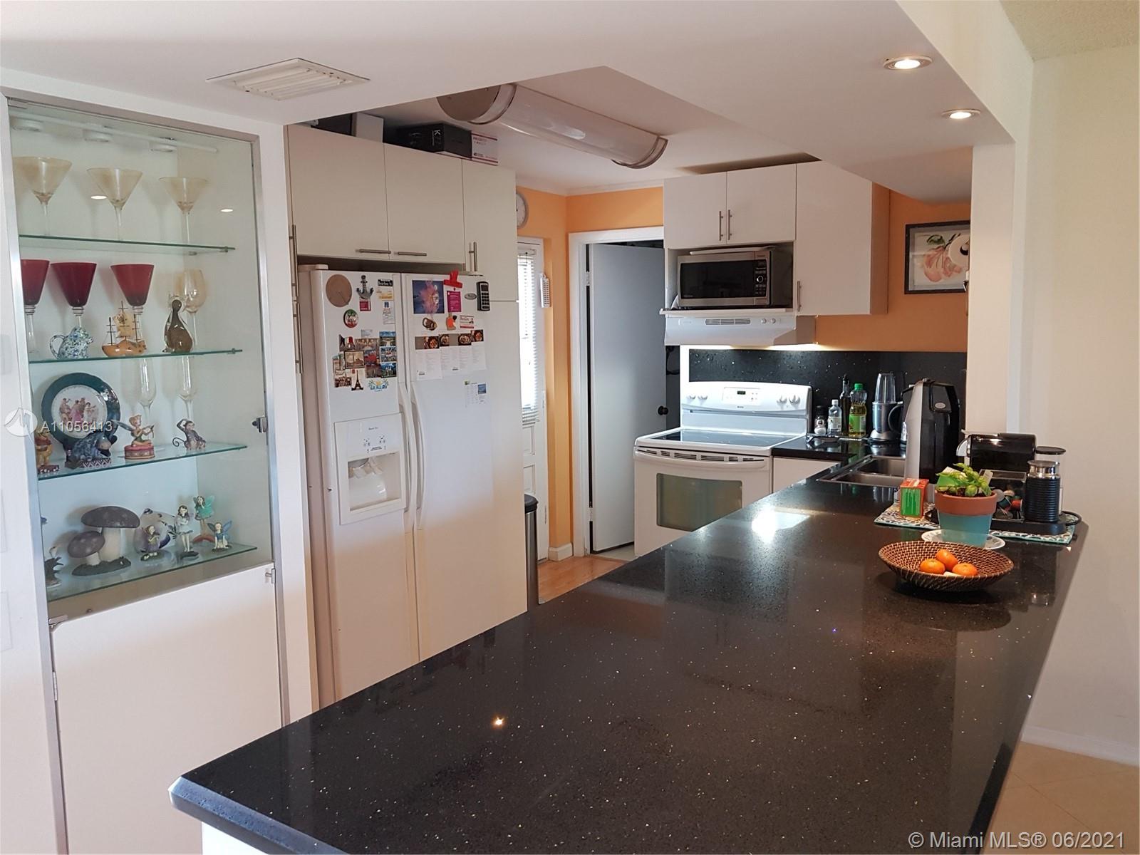 Boca Teeca Boca Raton, FL 33487 - Photo 9 of 24