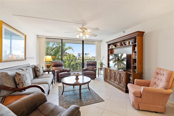 $575,000 | 1300 Florida A1A, Unit 227, Jupiter, FL 33477