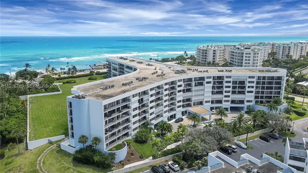 $575,000 | 1300 Florida A1A, Unit 227, Jupiter, FL 33477