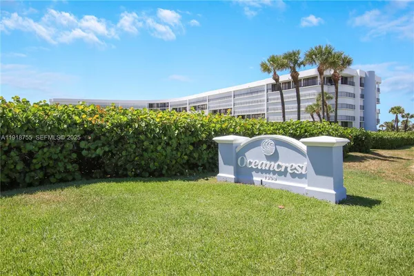 $575,000 | 1300 Florida A1A, Unit 227, Jupiter, FL 33477