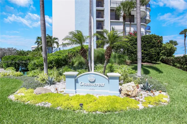 $575,000 | 1300 Florida A1A, Unit 227, Jupiter, FL 33477