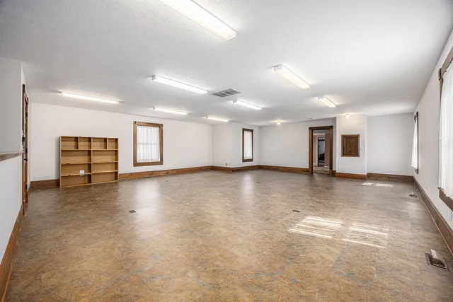 $485,000 | 1584 South Main Street, Martin, MI 49070