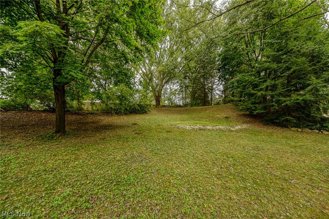 2405 Killian Road Akron, OH 44312 - Photo 9 of 34 Gallery Image 9