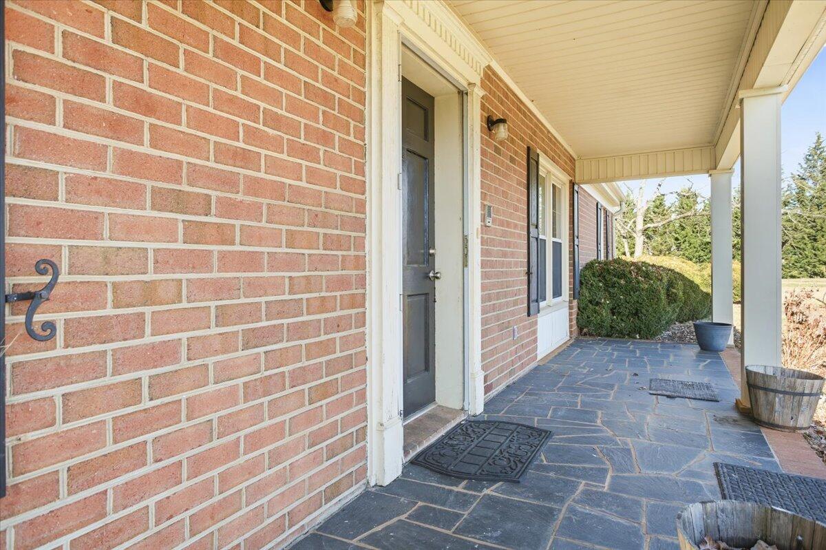 2127-2129 Moneta Road Bedford, VA 24523 - Photo 3 of 66 05-2127 Moneta Rd-05