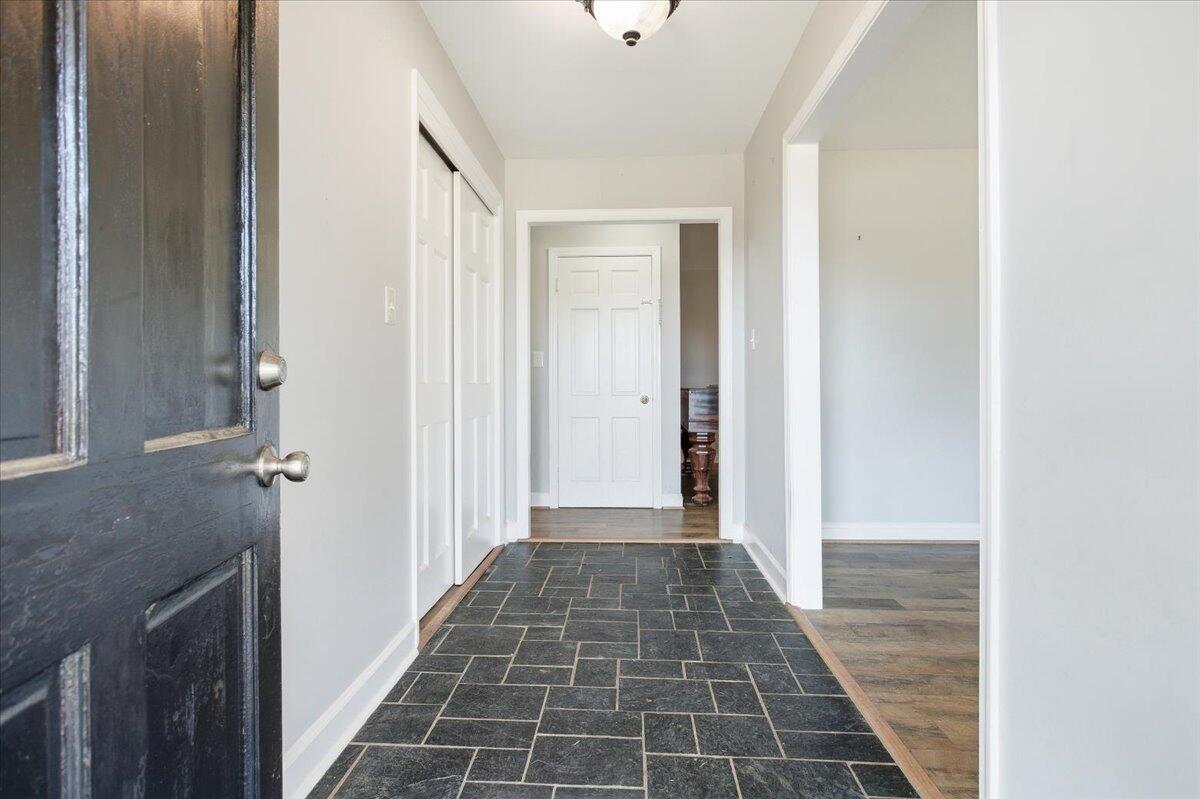 2127-2129 Moneta Road Bedford, VA 24523 - Photo 5 of 66 07-2127 Moneta Rd-07