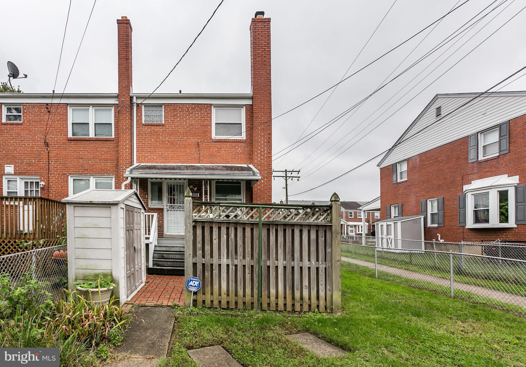 1000 Arncliffe Road Baltimore, MD 21221 - Photo 33 of 36 a front view of a house with garden