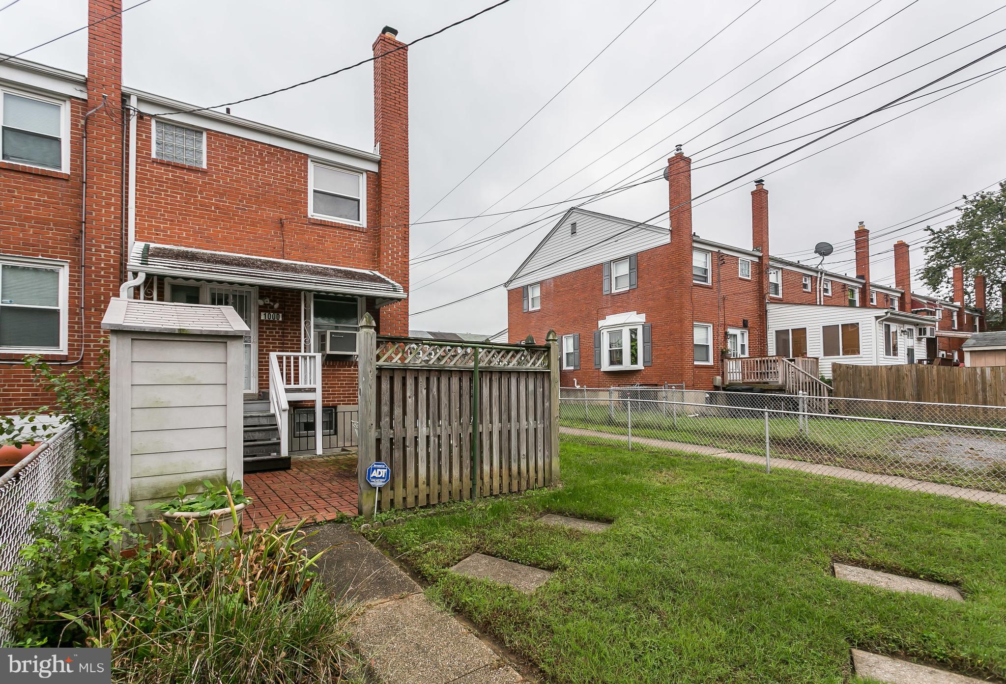 1000 Arncliffe Road Baltimore, MD 21221 - Photo 34 of 36 a view of a house with a yard