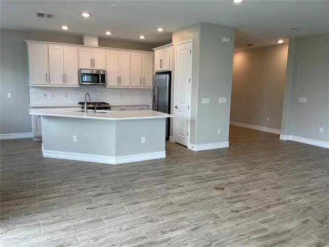 $2,650 | 4580 Almada Lane, Wesley Chapel, FL 33543