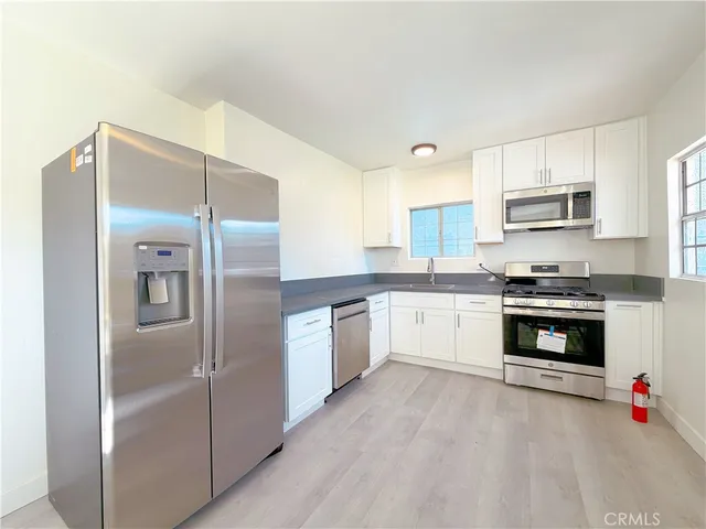 $3,600 | 285 Parke Street, Pasadena, CA 91101