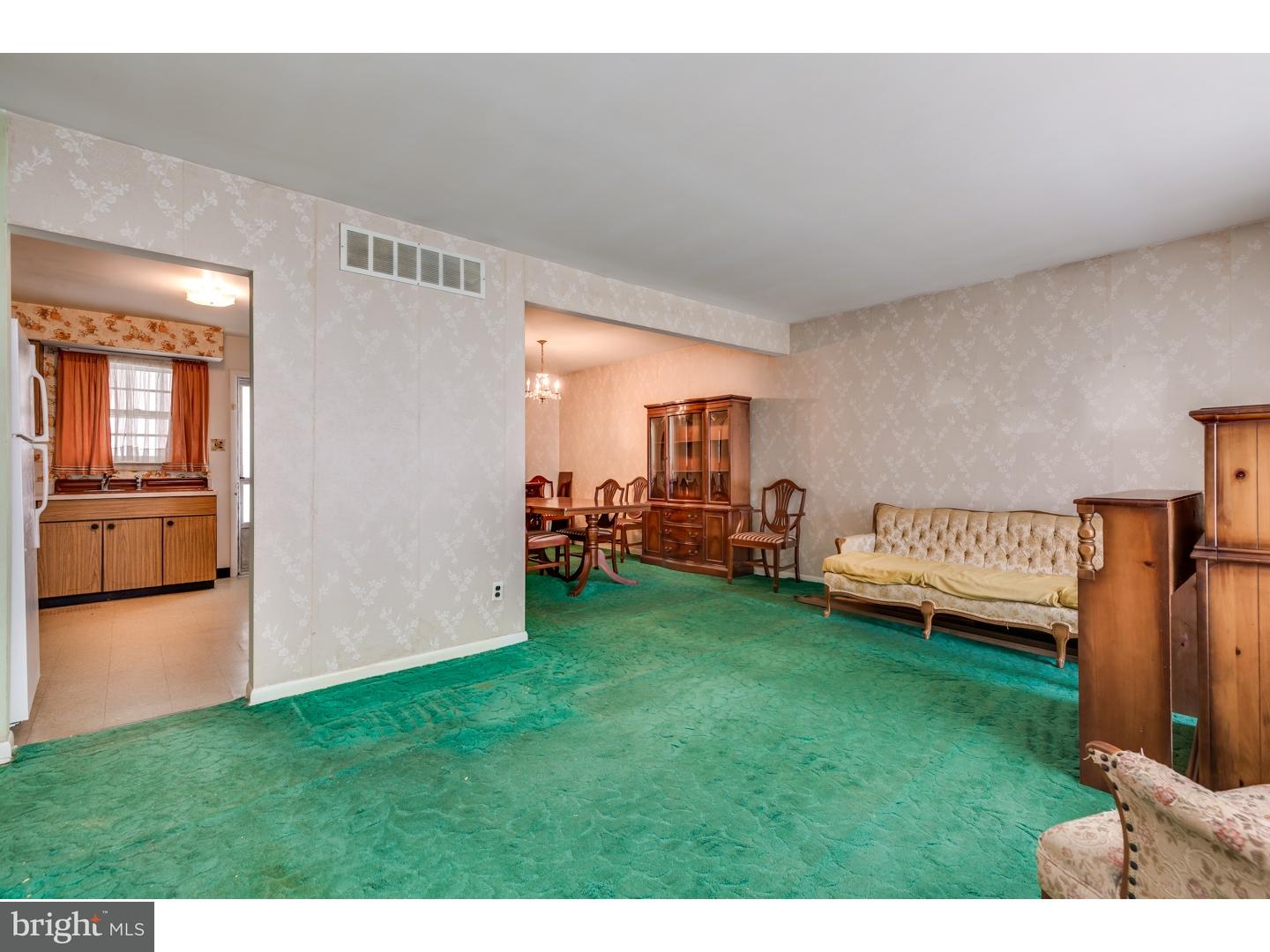 1605 Davis Road Runnemede, NJ 08078 - Photo 4 of 22