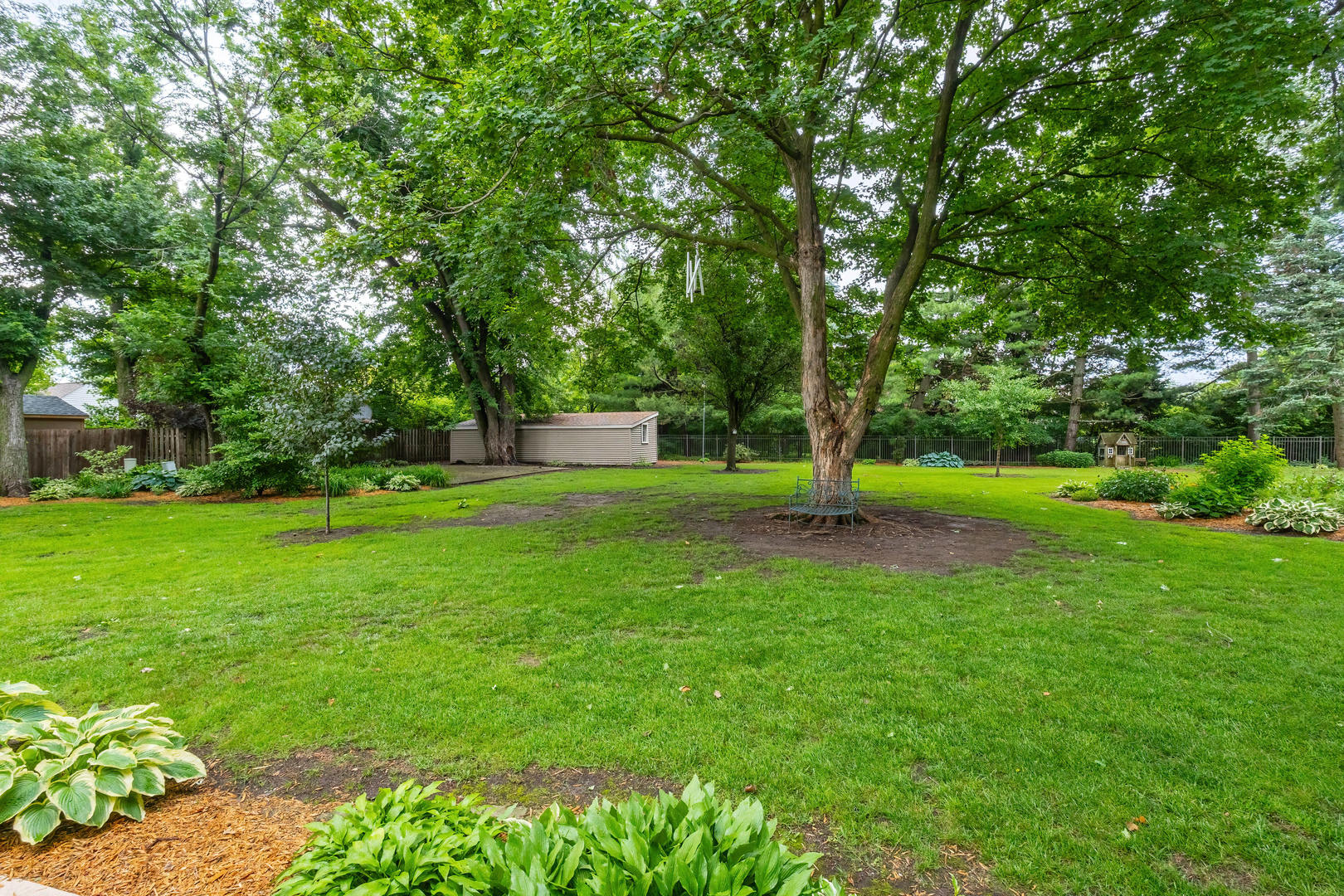 2205 Winding Hill Road Davenport, IA 52807 - Photo 44 of 64