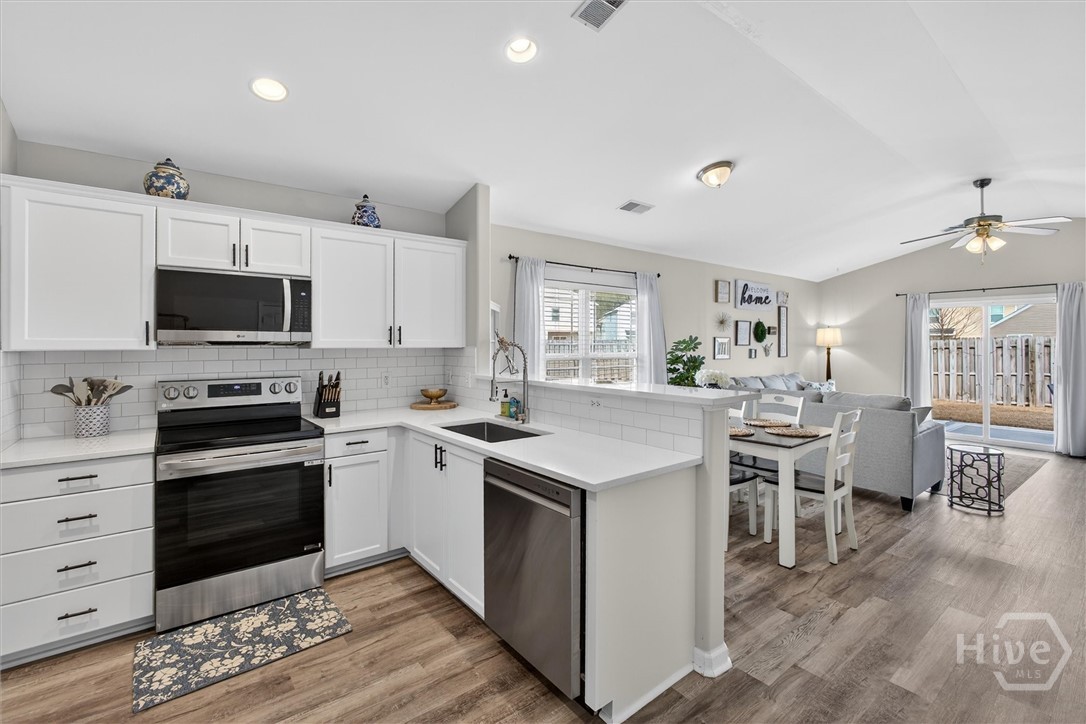 12 Spring Lake Circle Savannah, GA 31407 - Photo 15 of 35