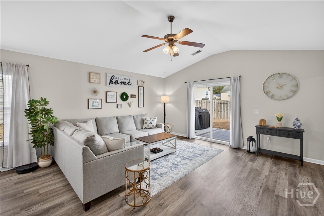 12 Spring Lake Circle Savannah, GA 31407 - Photo 5 of 35