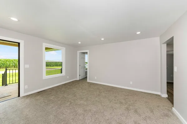 $238,500 | 2711 East 800 North Road, Wenona, IL 61377