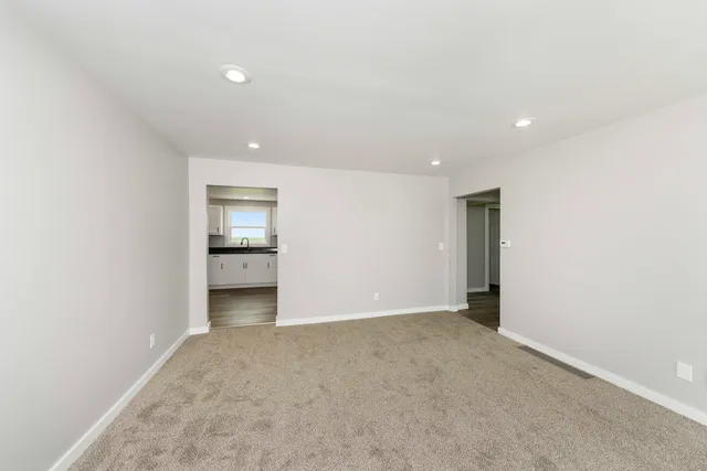 $244,900 | 2711 East 800 North Road, Wenona, IL 61377