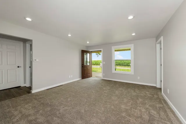 $244,900 | 2711 East 800 North Road, Wenona, IL 61377