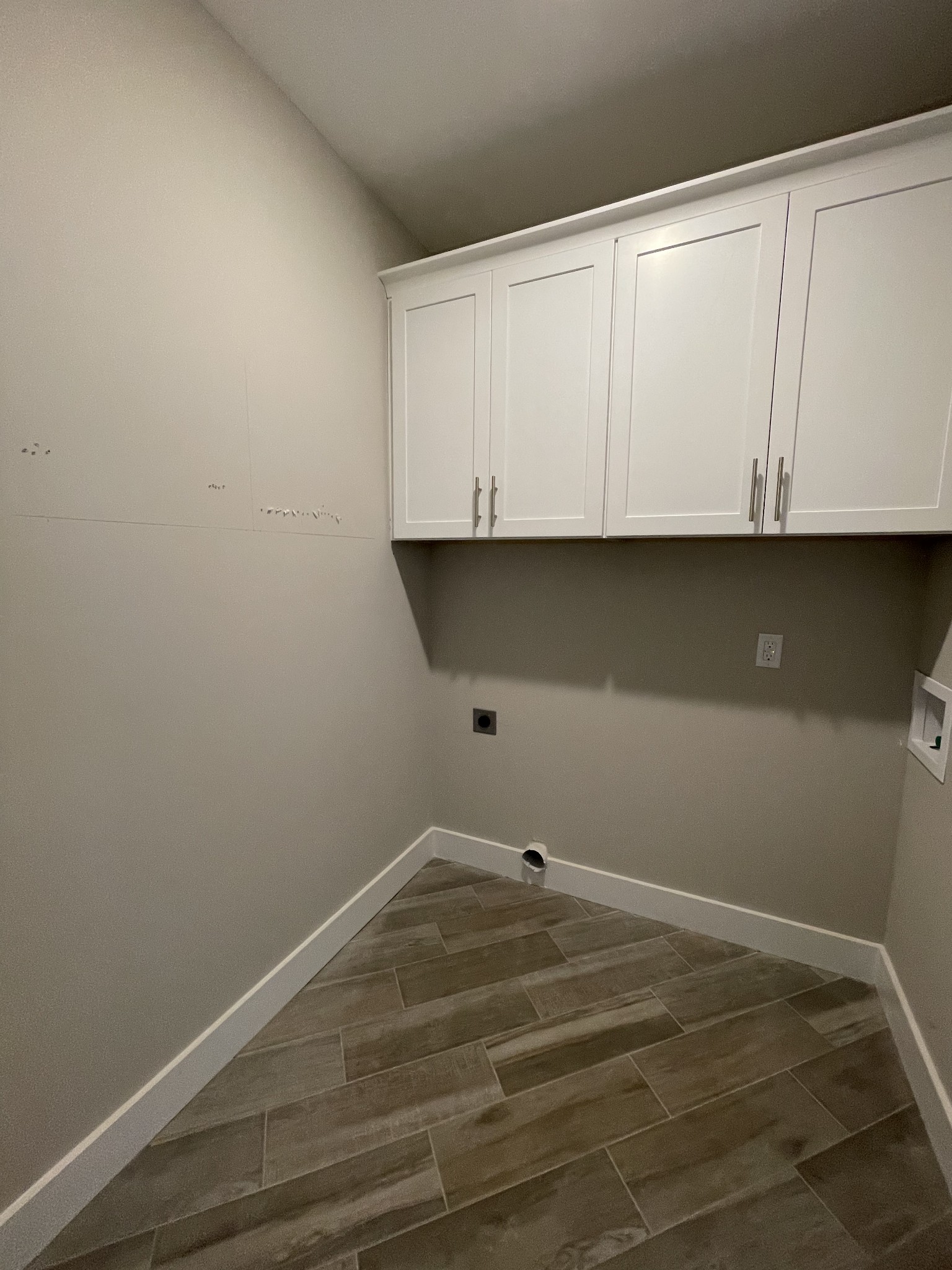 3511 Shellmans Drive Murfreesboro, TN 37129 - Photo 4 of 28 Gallery Image 4