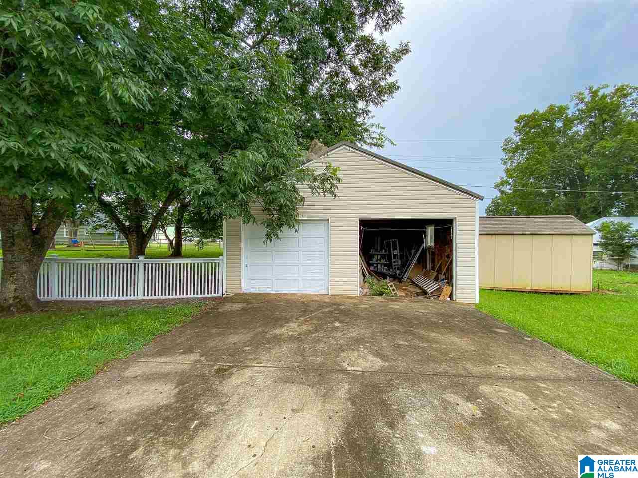 211 Alexander Street Talladega, AL 35160 - Photo 25 of 29