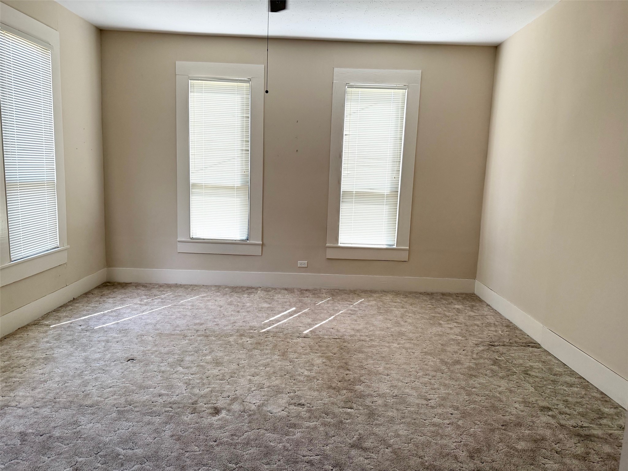 405 South 10th Street Crockett, TX 75835 - Photo 14 of 26