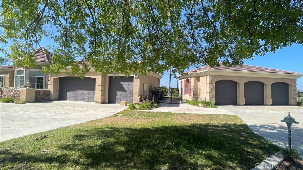 4069 Nancy Circle Corona, CA 92881 - Photo 9 of 73