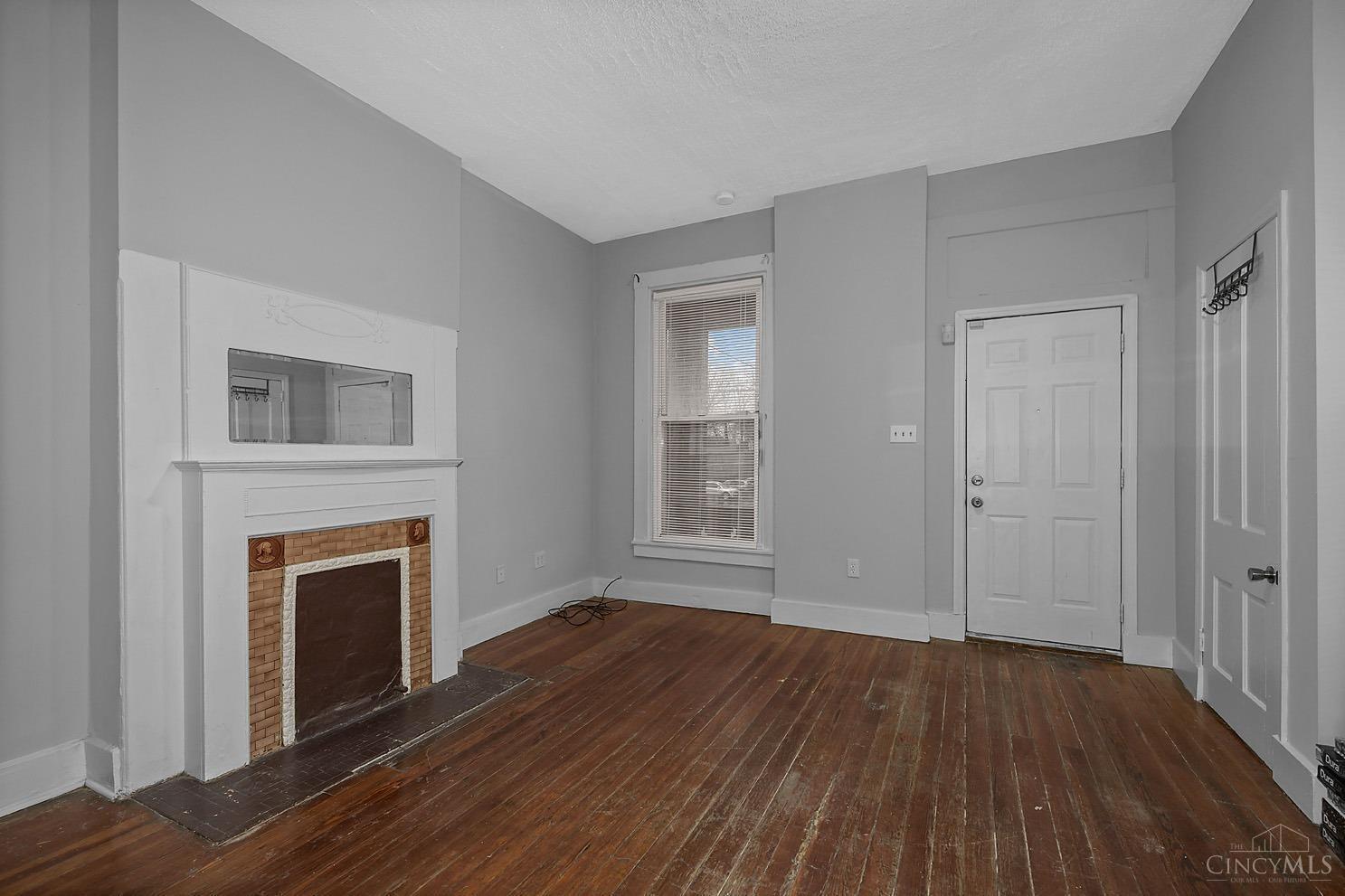 823 William Howard Taft Road Cincinnati, OH 45206 - Photo 4 of 22