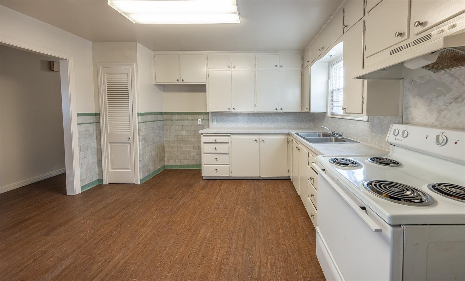 4301 31st Street Lubbock, TX 79410 - Photo 3 of 25 Photo 3