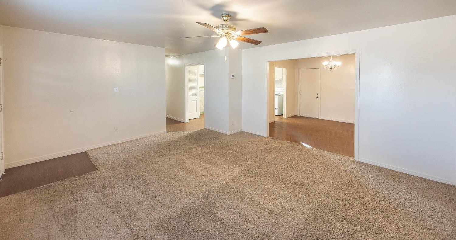 4301 31st Street Lubbock, TX 79410 - Photo 4 of 25 Photo 4