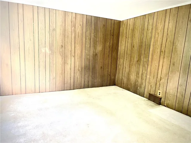 $57,500 | 1017 Johnston Avenue, Kittanning, PA 16201