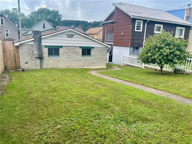 $57,500 | 1017 Johnston Avenue, Kittanning, PA 16201