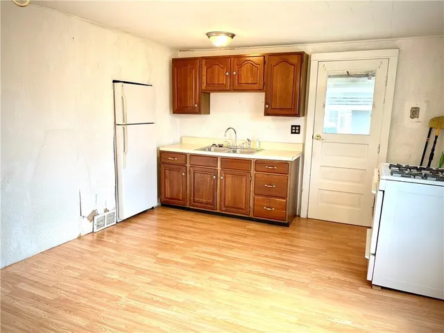 $57,500 | 1017 Johnston Avenue, Kittanning, PA 16201