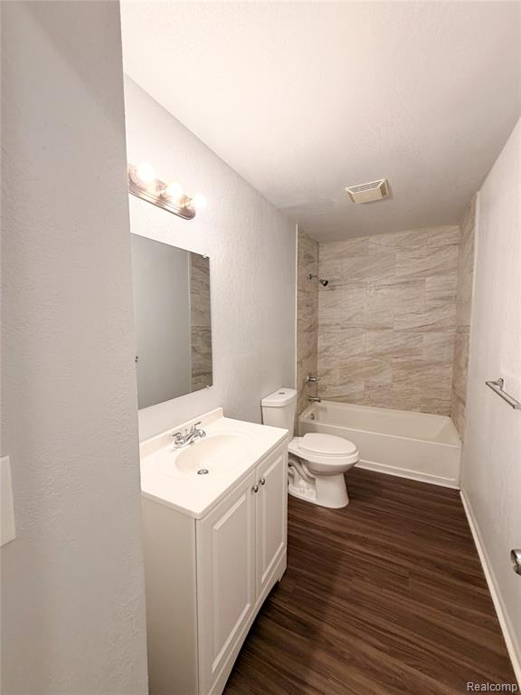 4487 French Road Detroit, MI 48214 - Photo 8 of 10