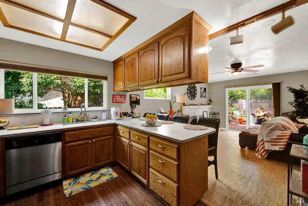 $525,000 | 333 Honeysuckle Drive, Fairfield, CA 94533