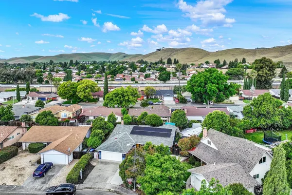 $525,000 | 333 Honeysuckle Drive, Fairfield, CA 94533